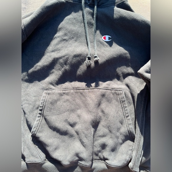 Reverse weave champion hoodie - Picture 2 of 3